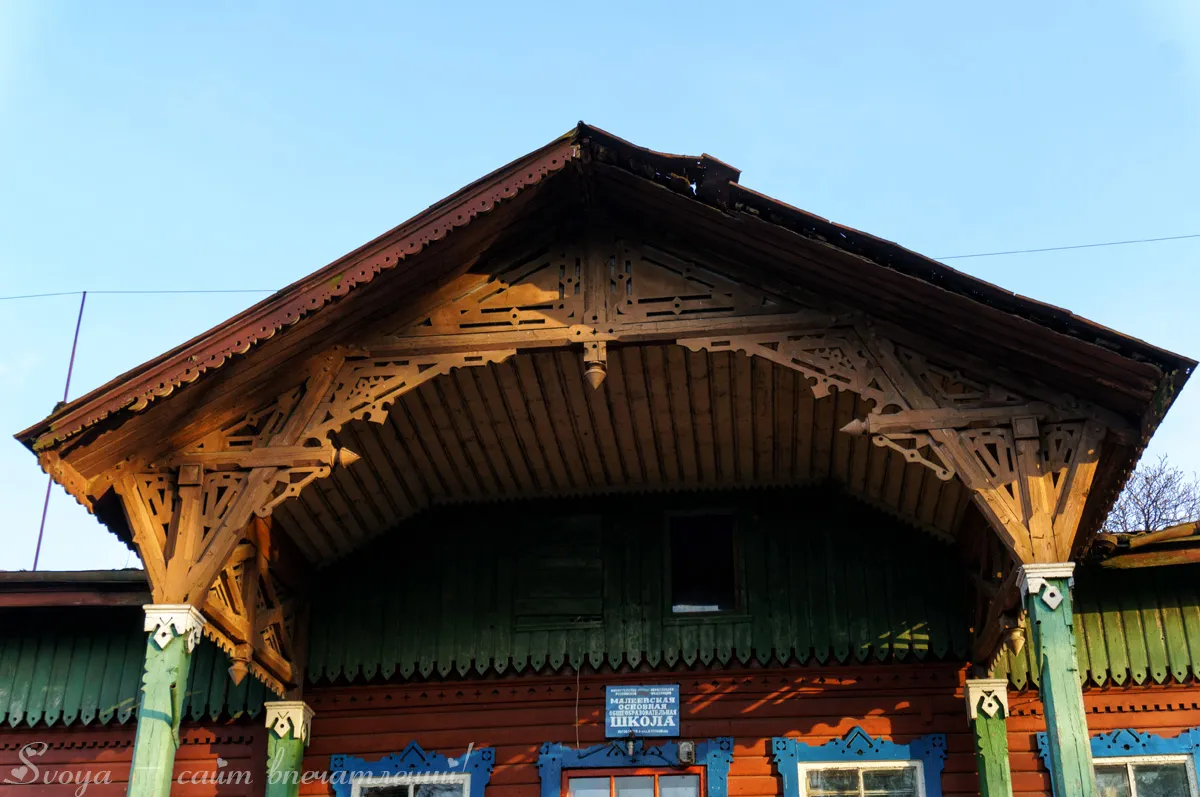 Щипец крыльца